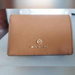 Michael Kors Jet Set Charm Wallet